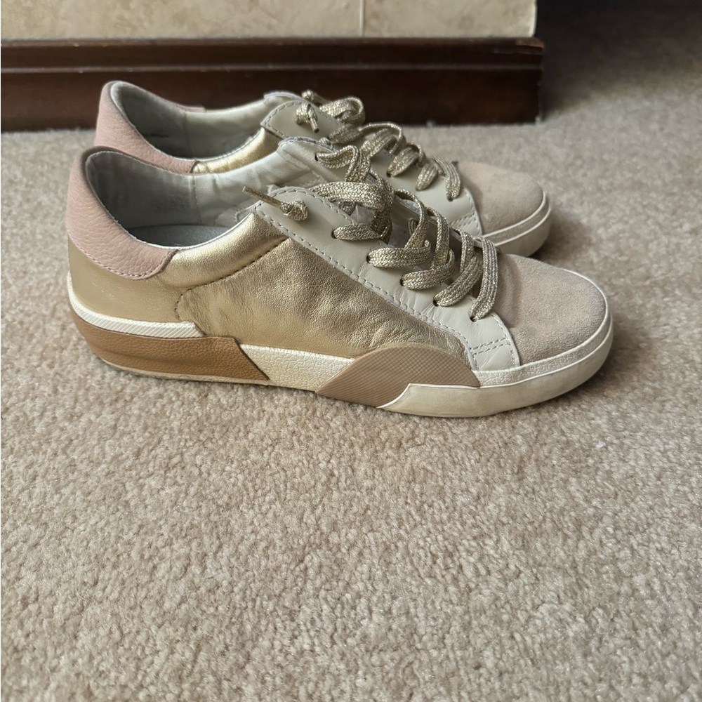 Dolce Vita women sneakers. Size 6. Only worn a handful of times